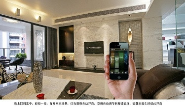 驚呆了?。。∫幻泻?樓高中墜下
